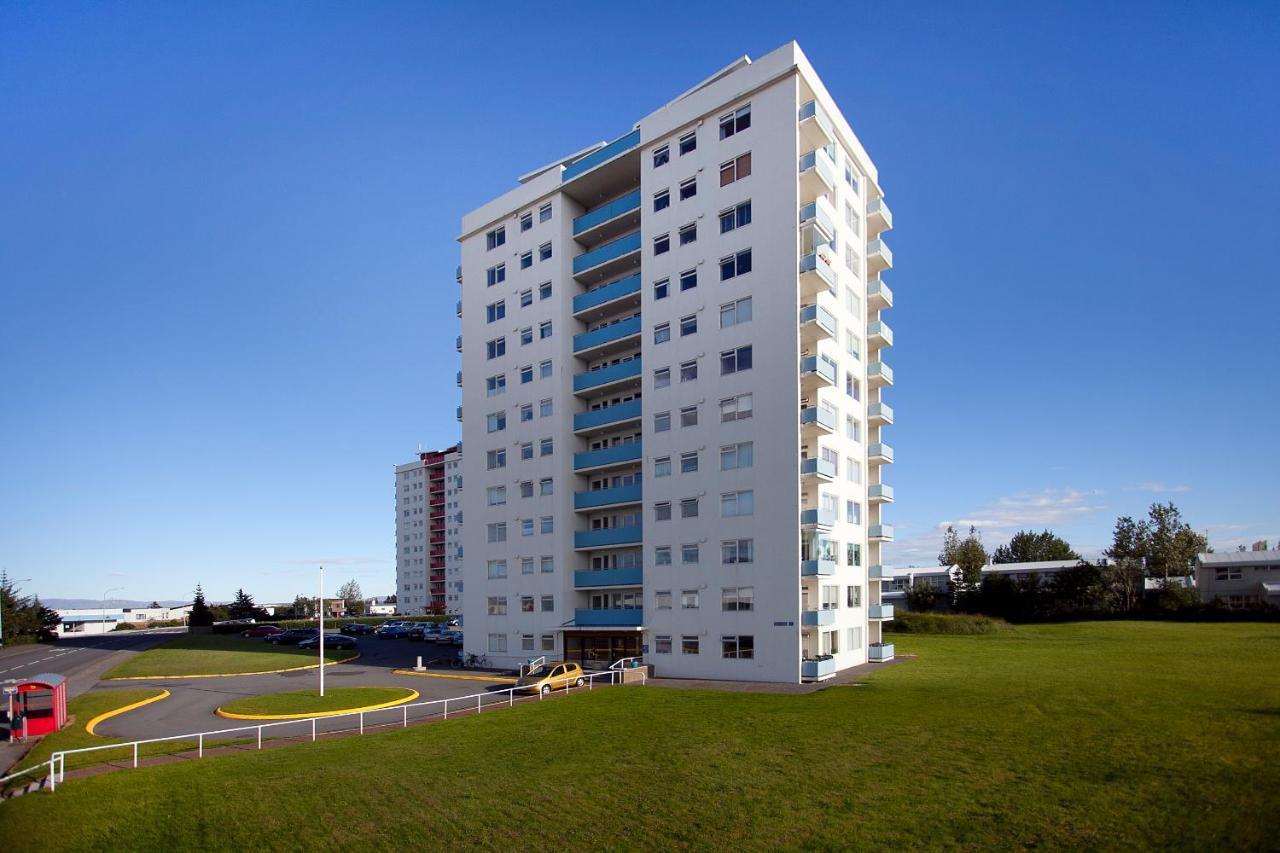 Overlooking The City, Bright & Cozy - Free Parking Рейк'явік Екстер'єр фото